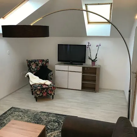 아파트 Harmonia 60m2